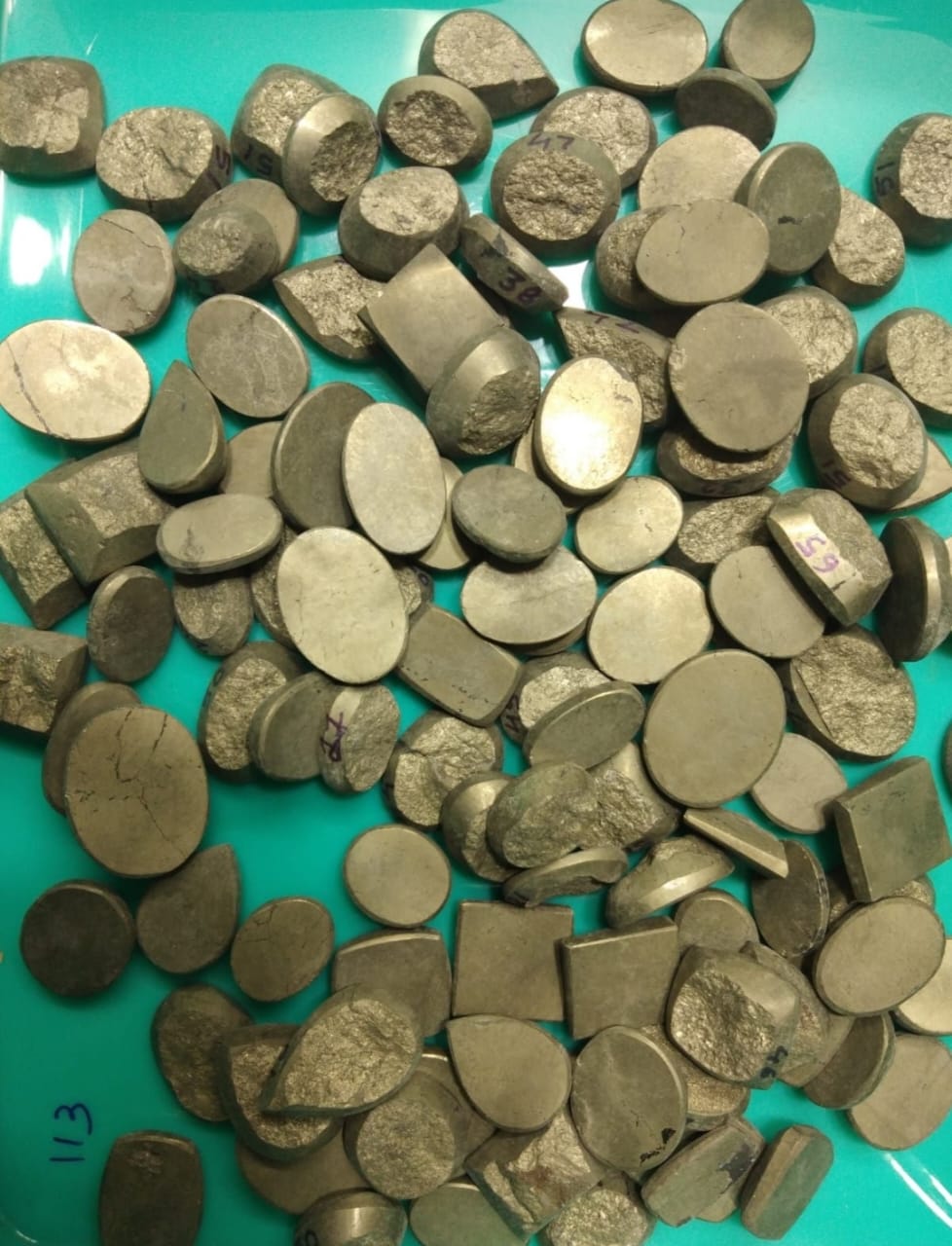 Golden Pairate Ring Stone