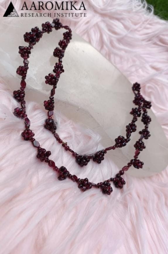 Black Flower Beaded necklace